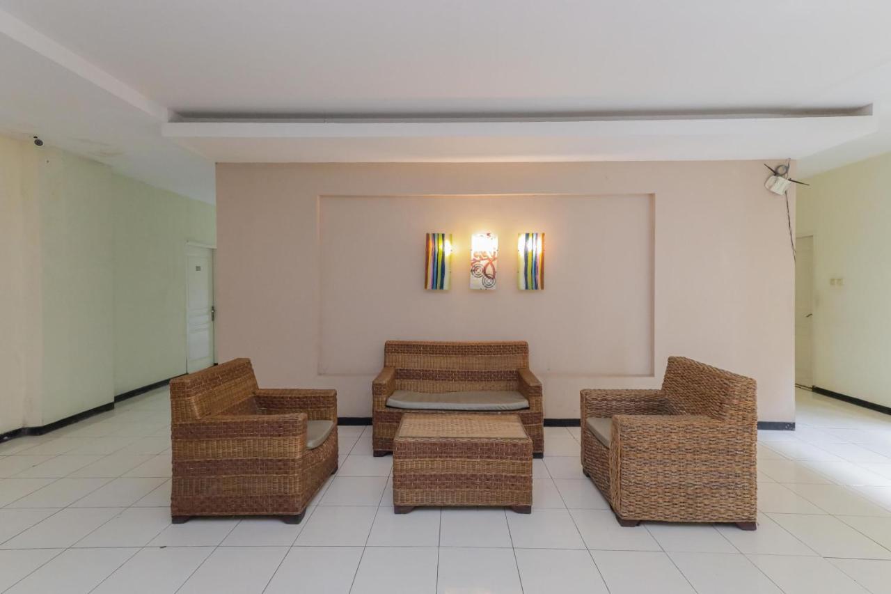 Wisma tamu Jawa Surabaya