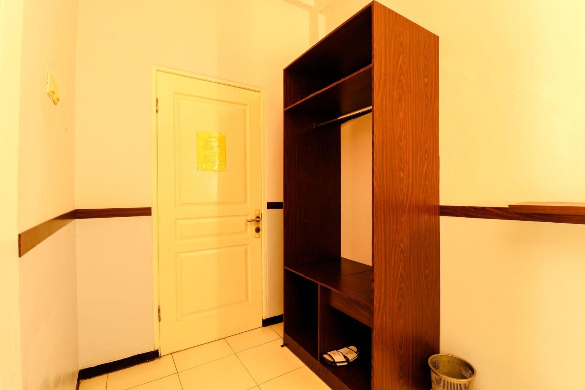Jawa Wisma tamu 2*