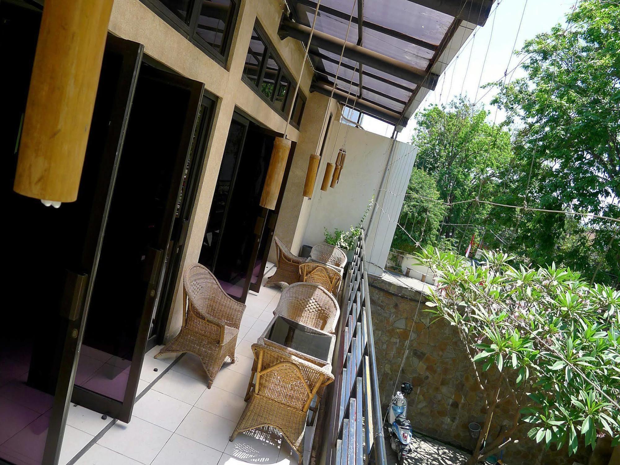 Wisma tamu Jawa